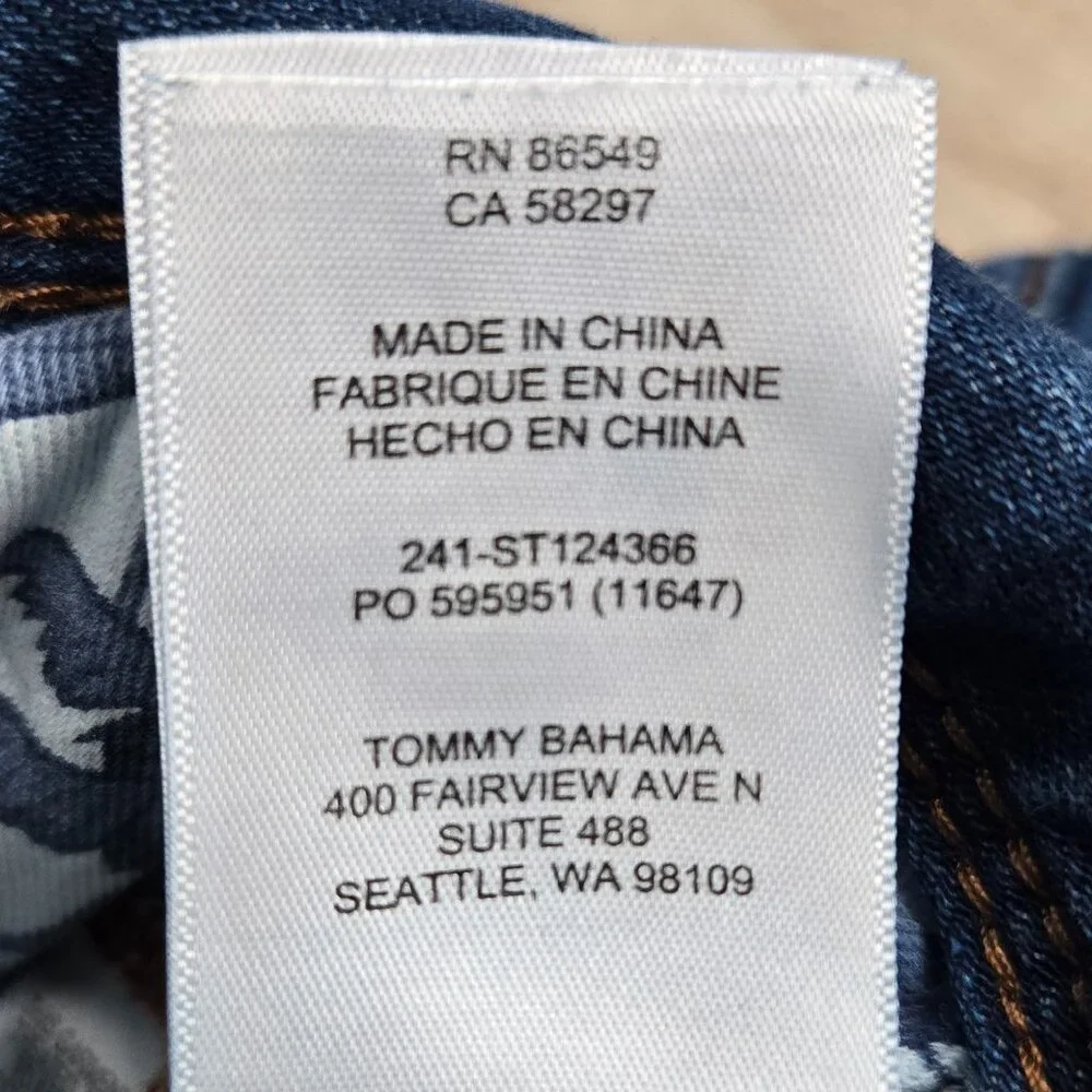Tommy Bahama Athletic Straight Jeans Men's Medium Wash Everyday Stretch‎ 40W 30L